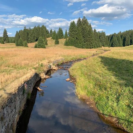 Ubytování u Matěje Horni Blatna Exterior foto