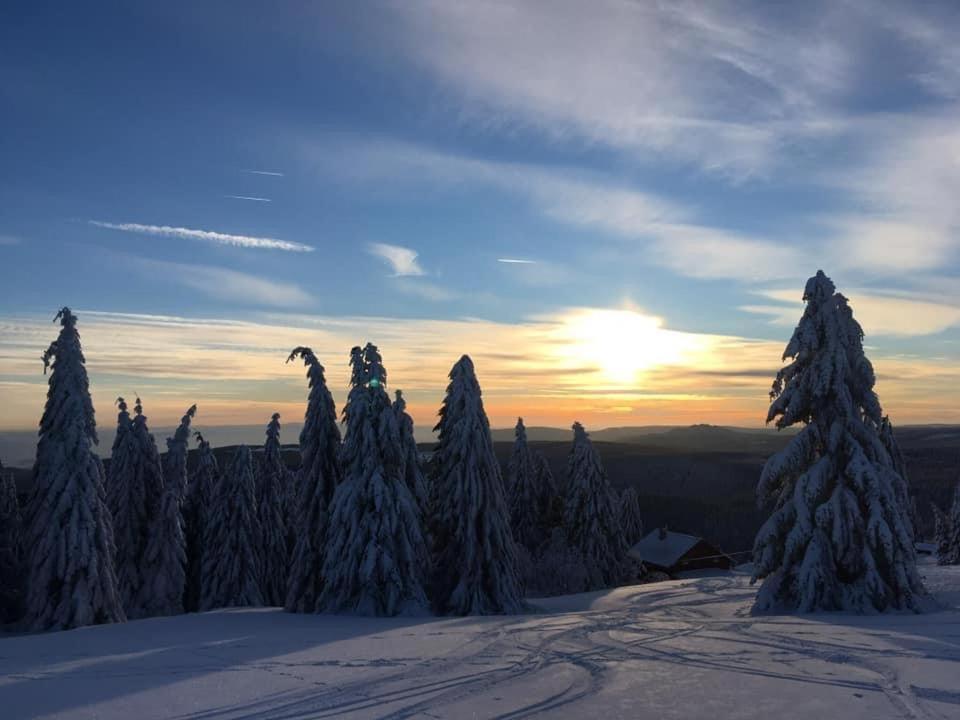 Ubytování u Matěje Horni Blatna Exterior foto